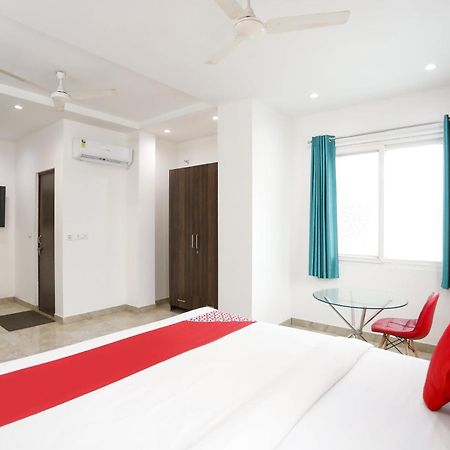 Hotel O Jsb Hotel Faridábád Kültér fotó
