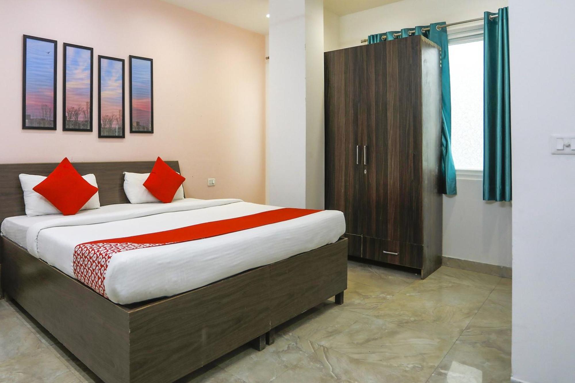 Hotel O Jsb Hotel Faridábád Kültér fotó