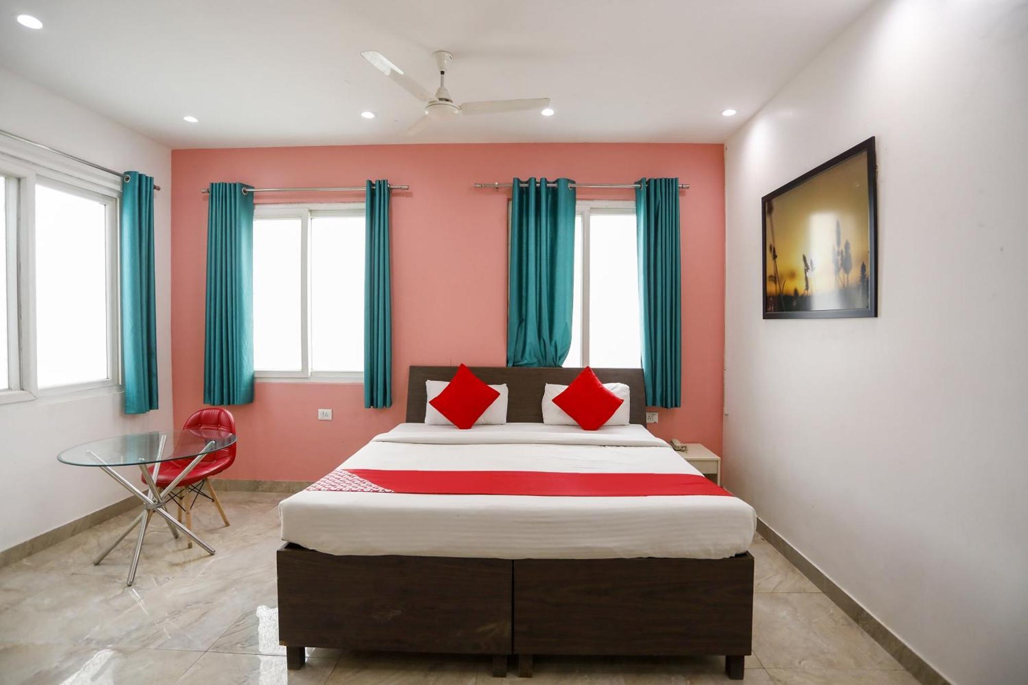 Hotel O Jsb Hotel Faridábád Kültér fotó